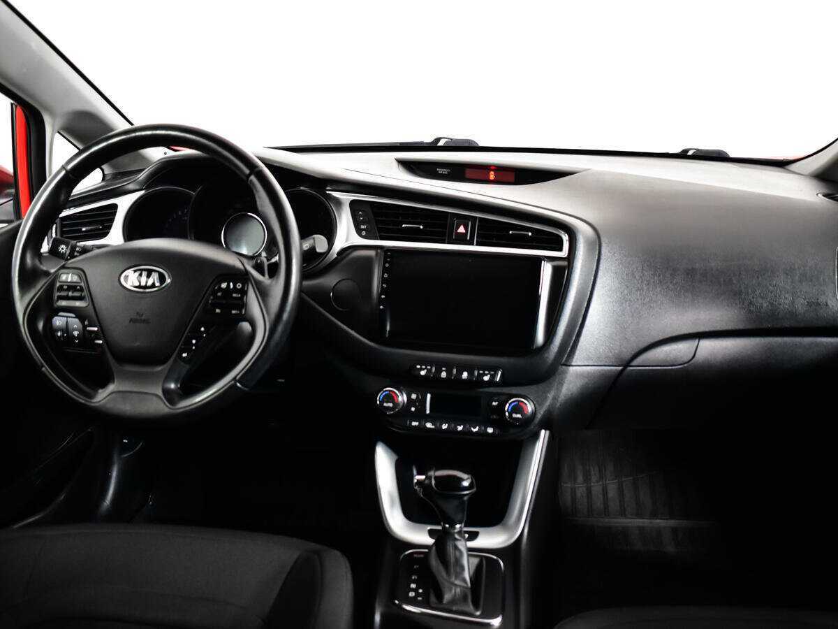 Купить Kia Ceed, 2017, 86 677 км, фото №12