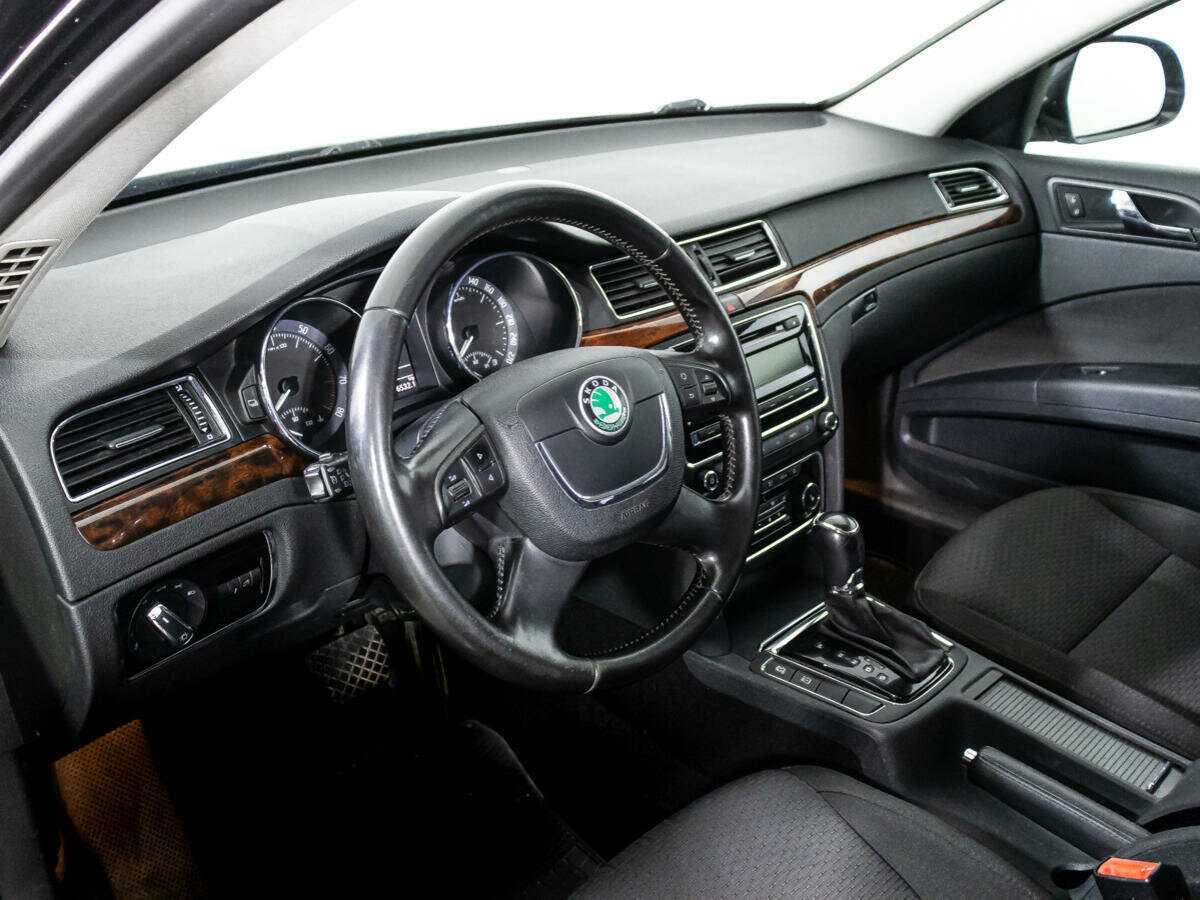 Купить Skoda Superb, 2012, 180 163 км, фото №11