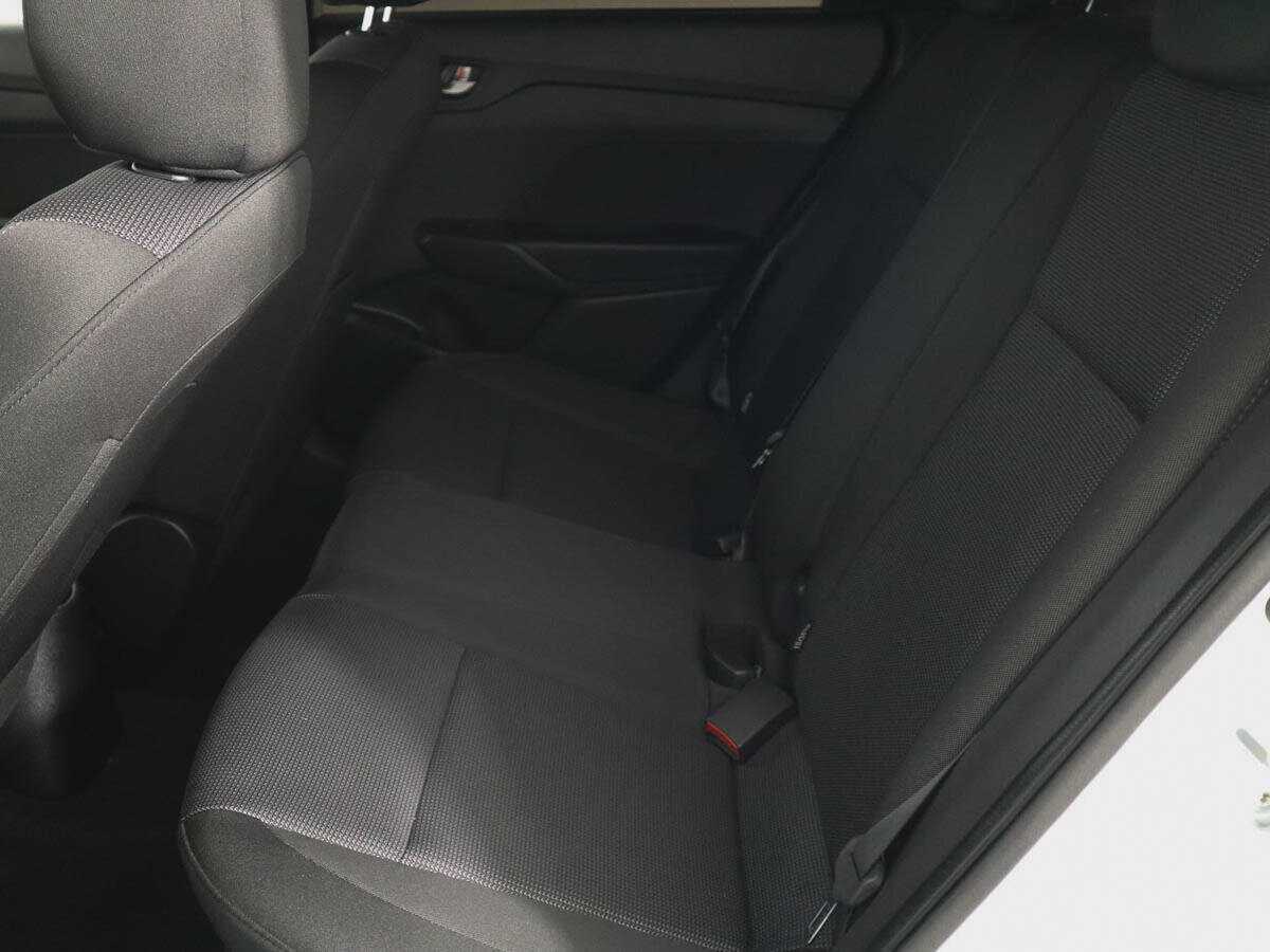 Купить Hyundai Solaris, 2018, 103 500 км, фото №7