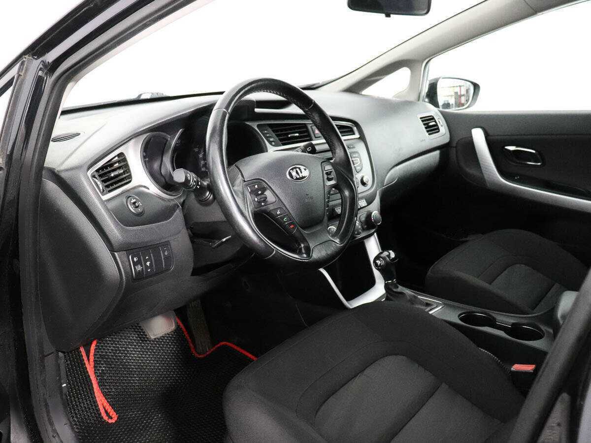 Купить Kia Ceed, 2016, 129 000 км, фото №10