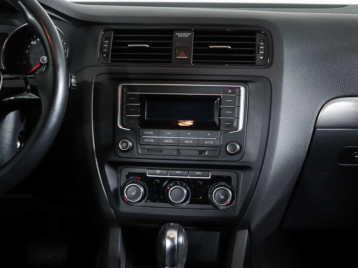 Купить Volkswagen Jetta, 2016, 64 905 км, фото №6