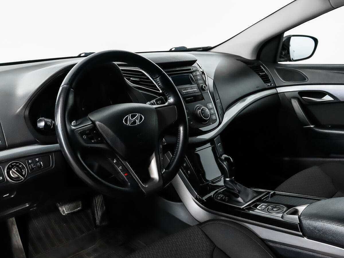 Купить Hyundai i40, 2016, 84 335 км, фото №9