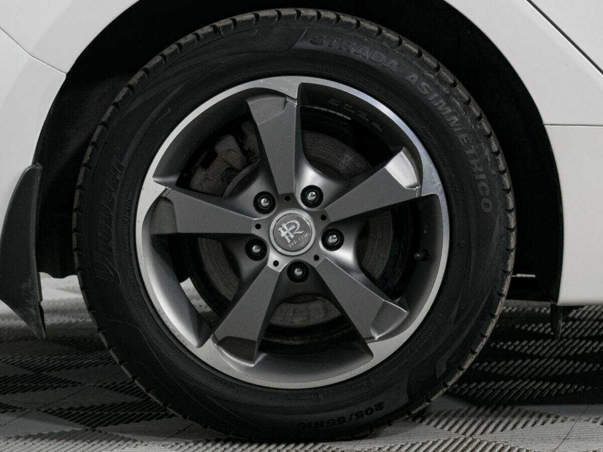 Купить Hyundai i40, 2016, 190 956 км, фото №16