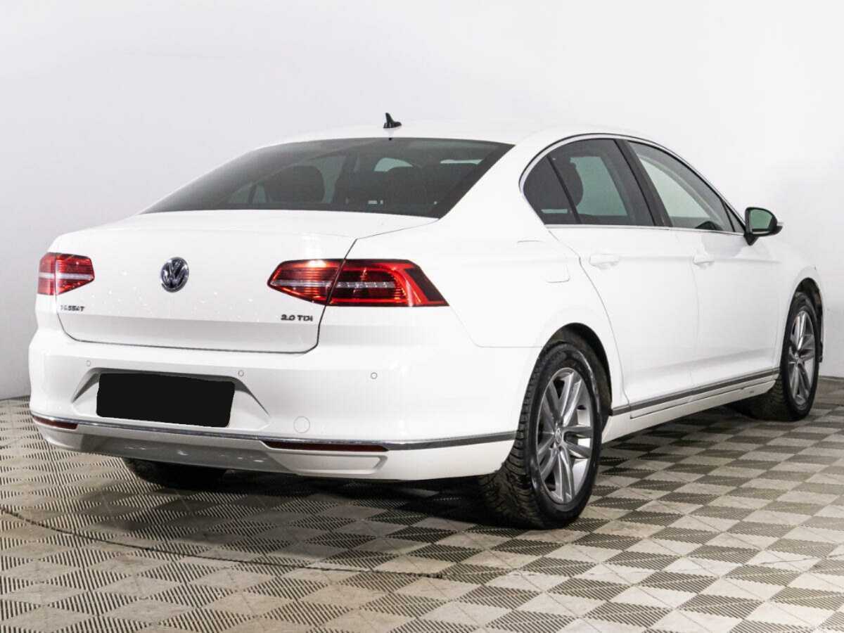 Купить Volkswagen Passat DSG7, 2017, 210 270 км, фото №5