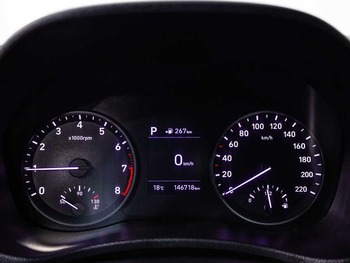 Купить Hyundai Solaris, 2018, 146 718 км, фото №10