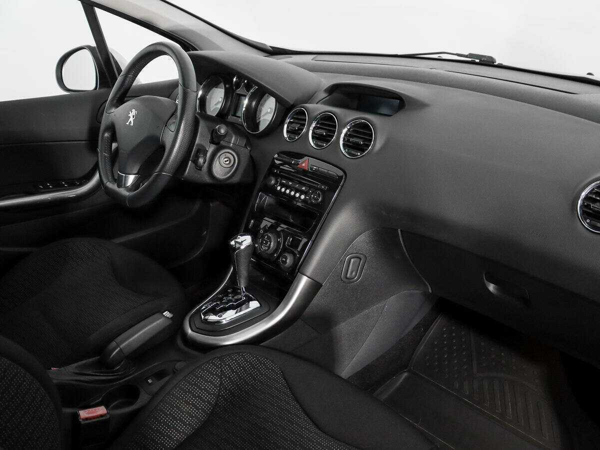 Купить Peugeot 308, 2012, 20 715 км, фото №11