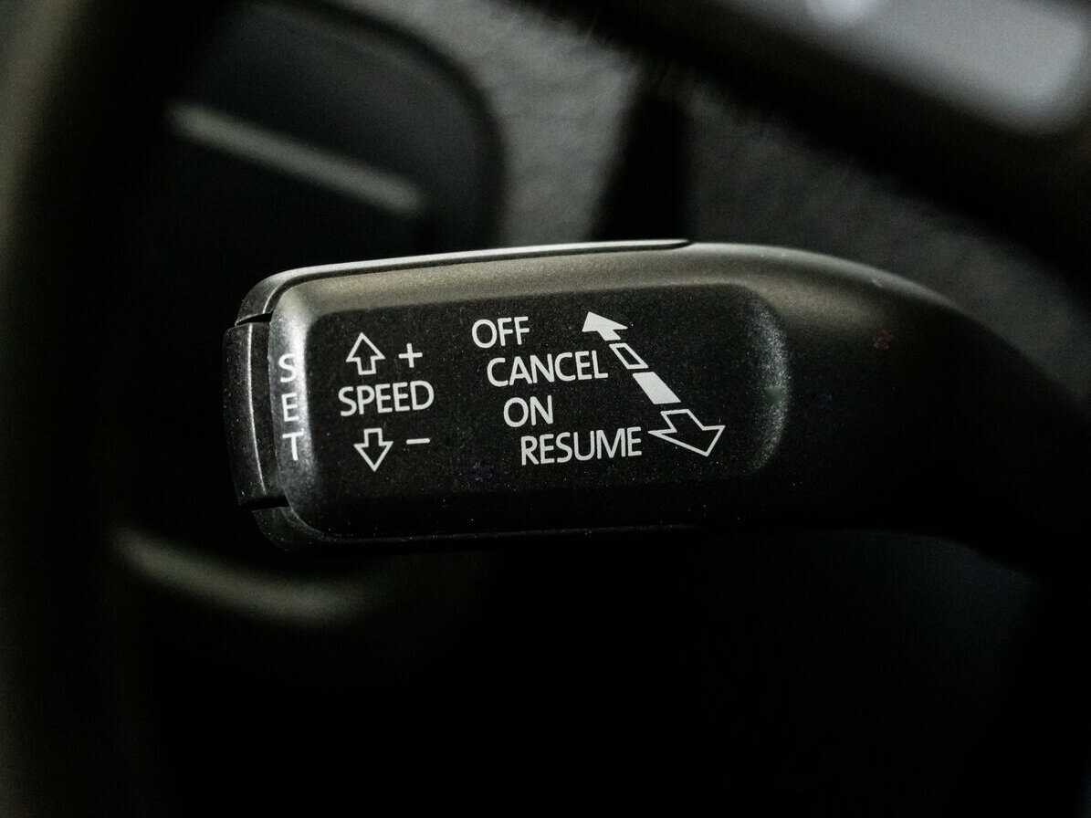 Купить Volkswagen Touareg, 2012, 216 202 км, фото №17