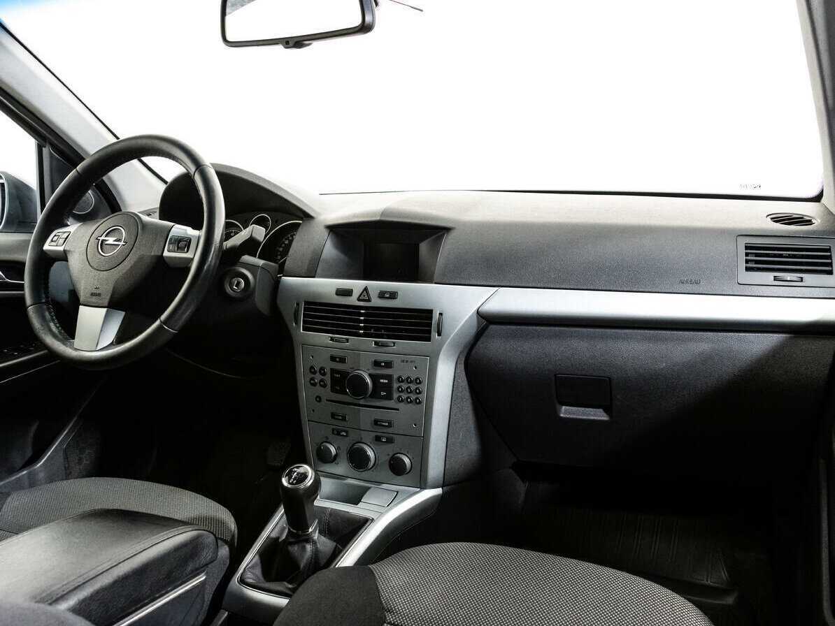 Купить Opel Astra, 2012, 238 219 км, фото №9