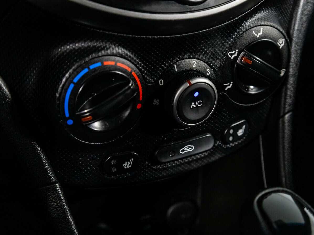 Купить Hyundai Solaris, 2014, 132 265 км, фото №16