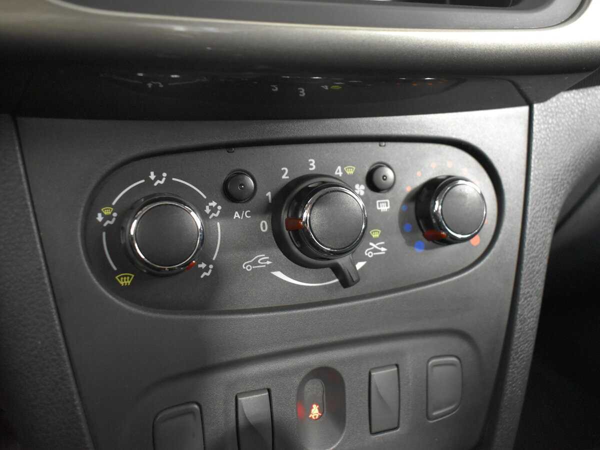 Купить Renault Logan, 2020, 109 126 км, фото №13