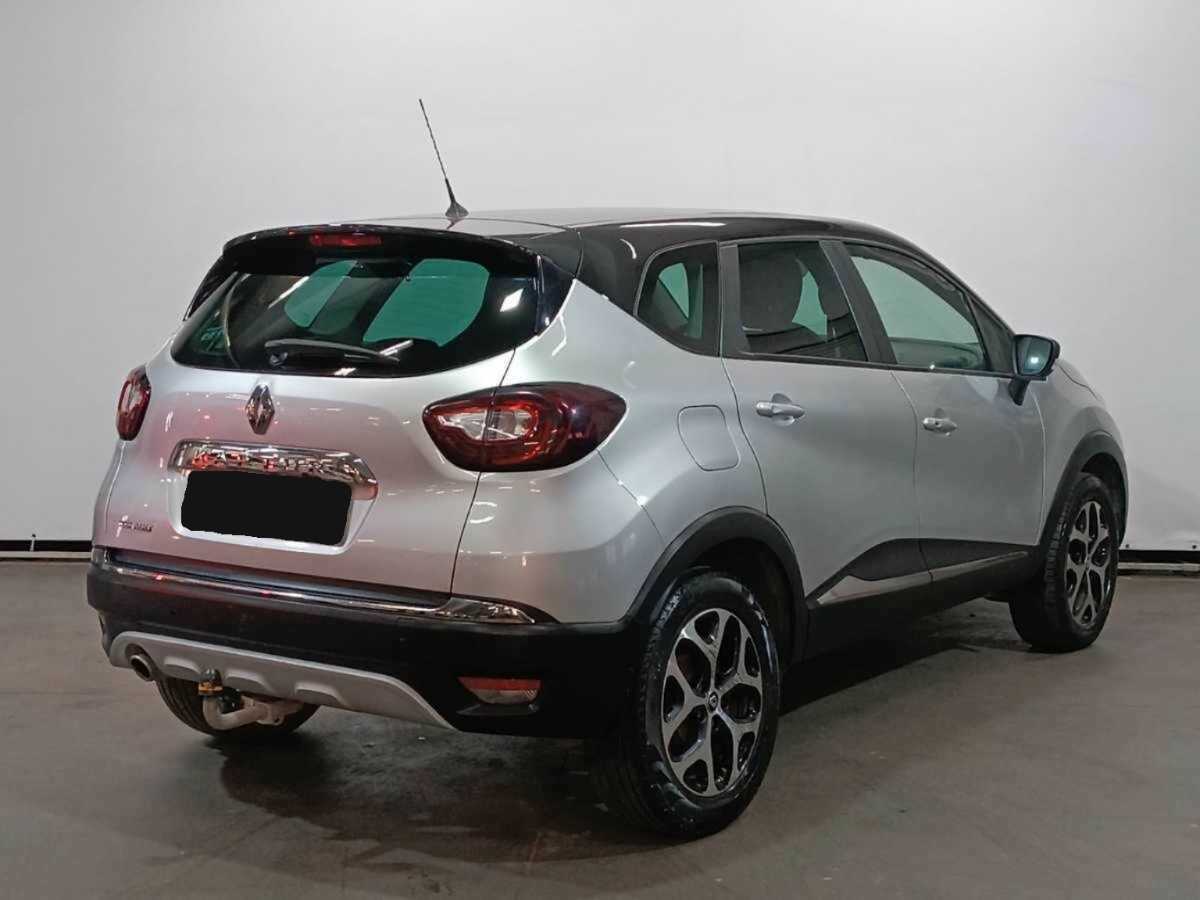 Купить Renault Kaptur, 2016, 67 300 км, фото №5