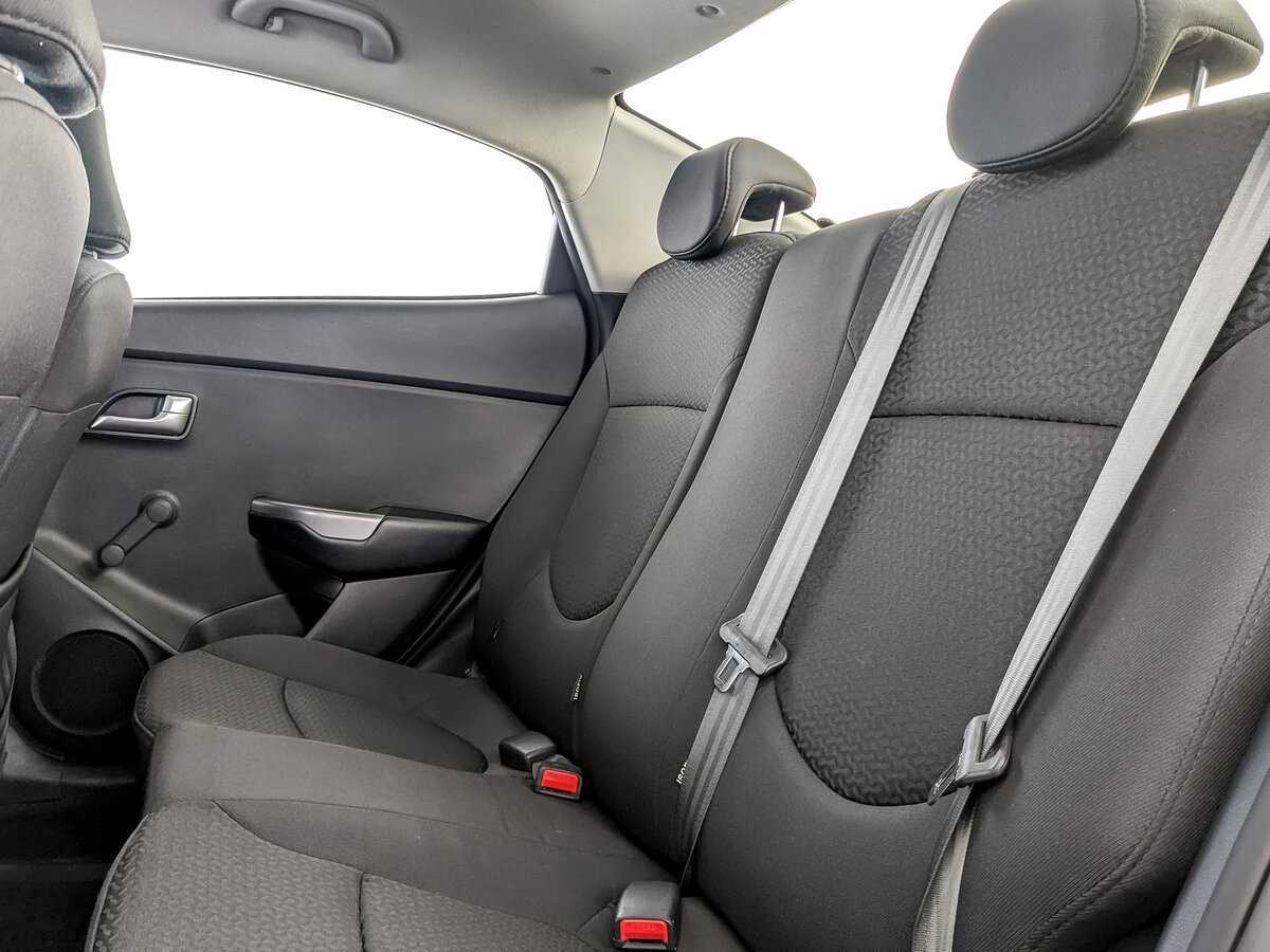 Купить Kia Rio, 2016, 111 223 км, фото №10