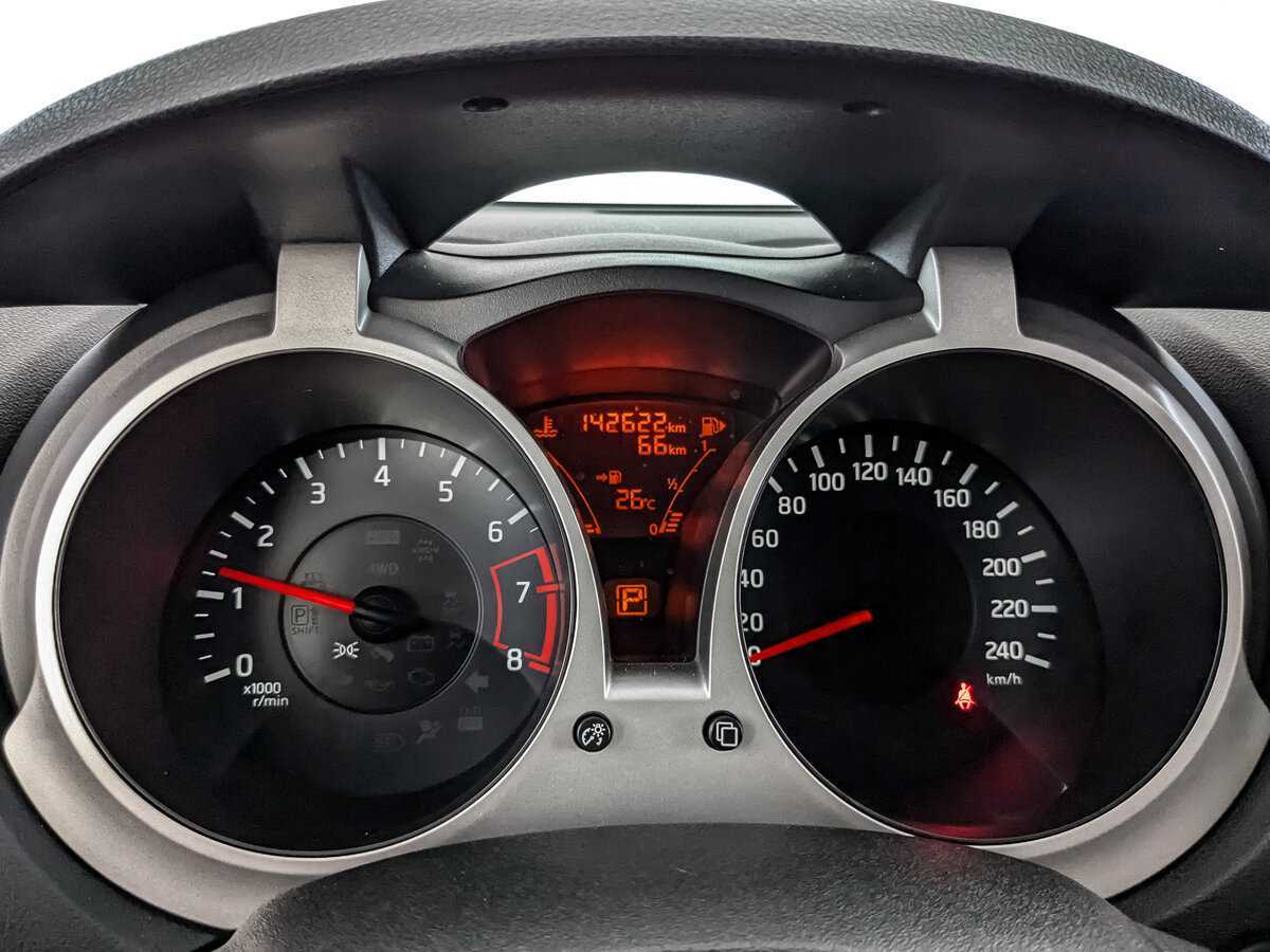 Купить Nissan Juke, 2013, 142 616 км, фото №12