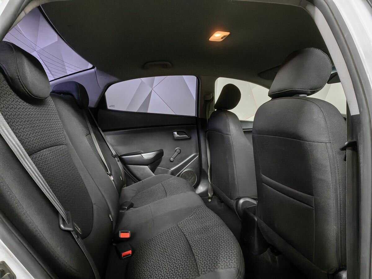 Купить Kia Rio, 2015, 205 719 км, фото №10