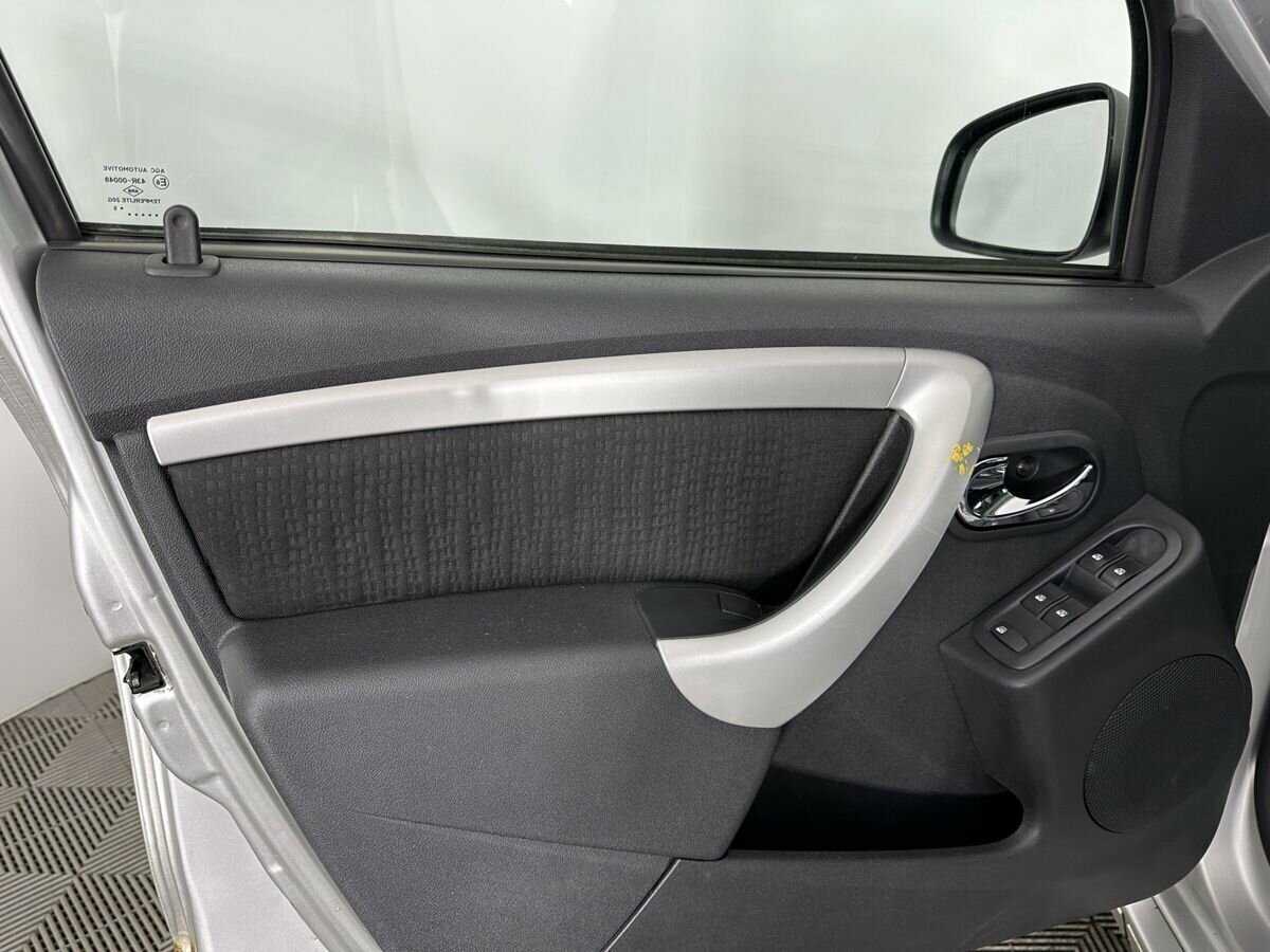 Купить Nissan Terrano, 2015, 181 000 км, фото №8