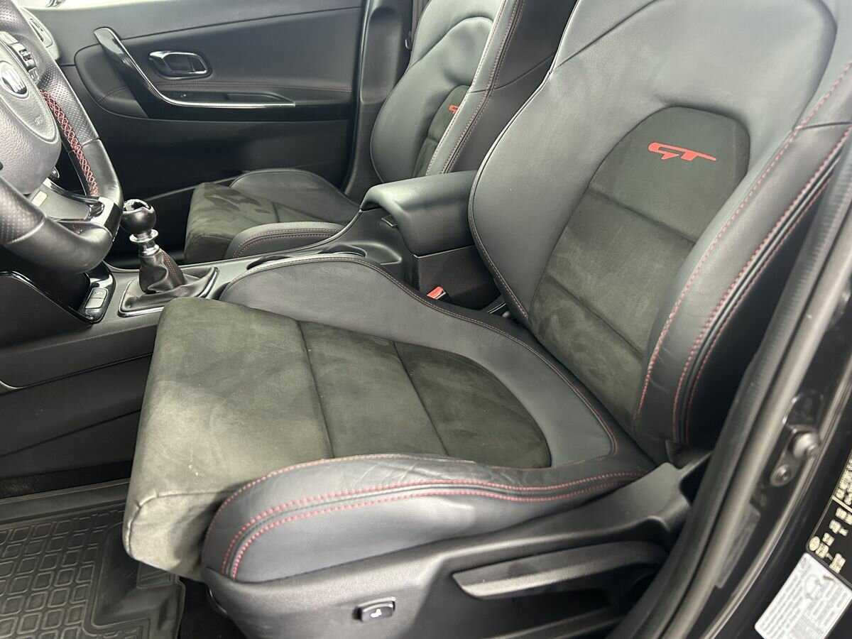 Купить Kia Ceed GT, 2017, 133 756 км, фото №10