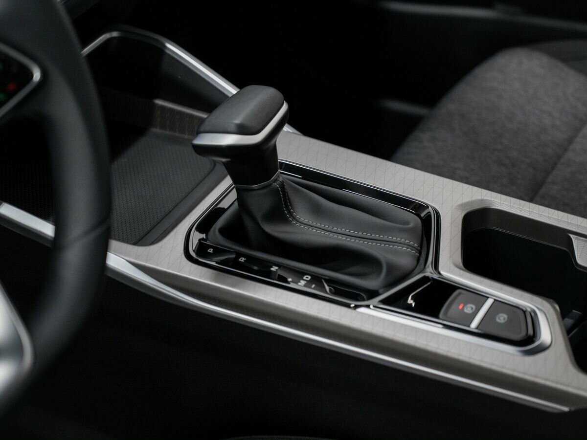 Купить Geely Emgrand, 2023, 3 289 км, фото №17