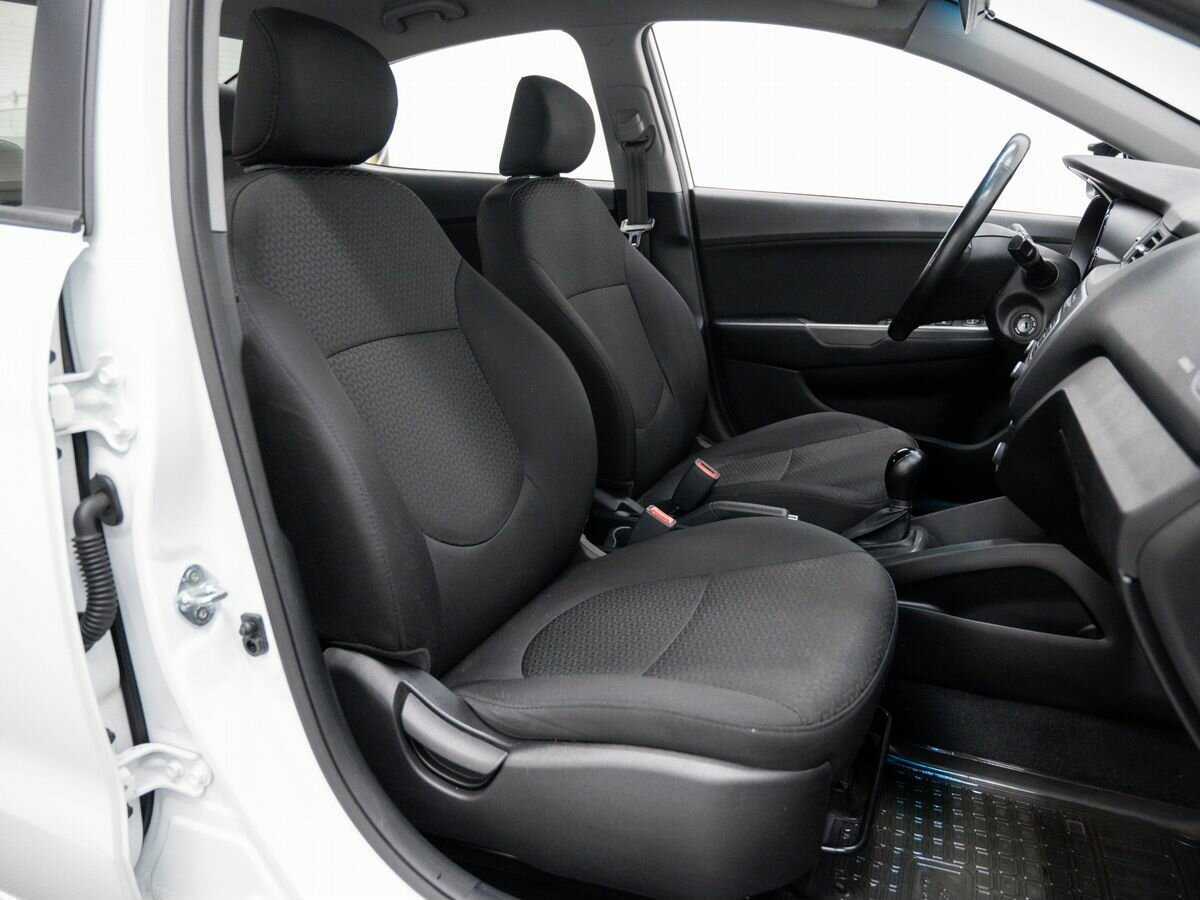 Купить Kia Rio, 2016, 70 933 км, фото №8