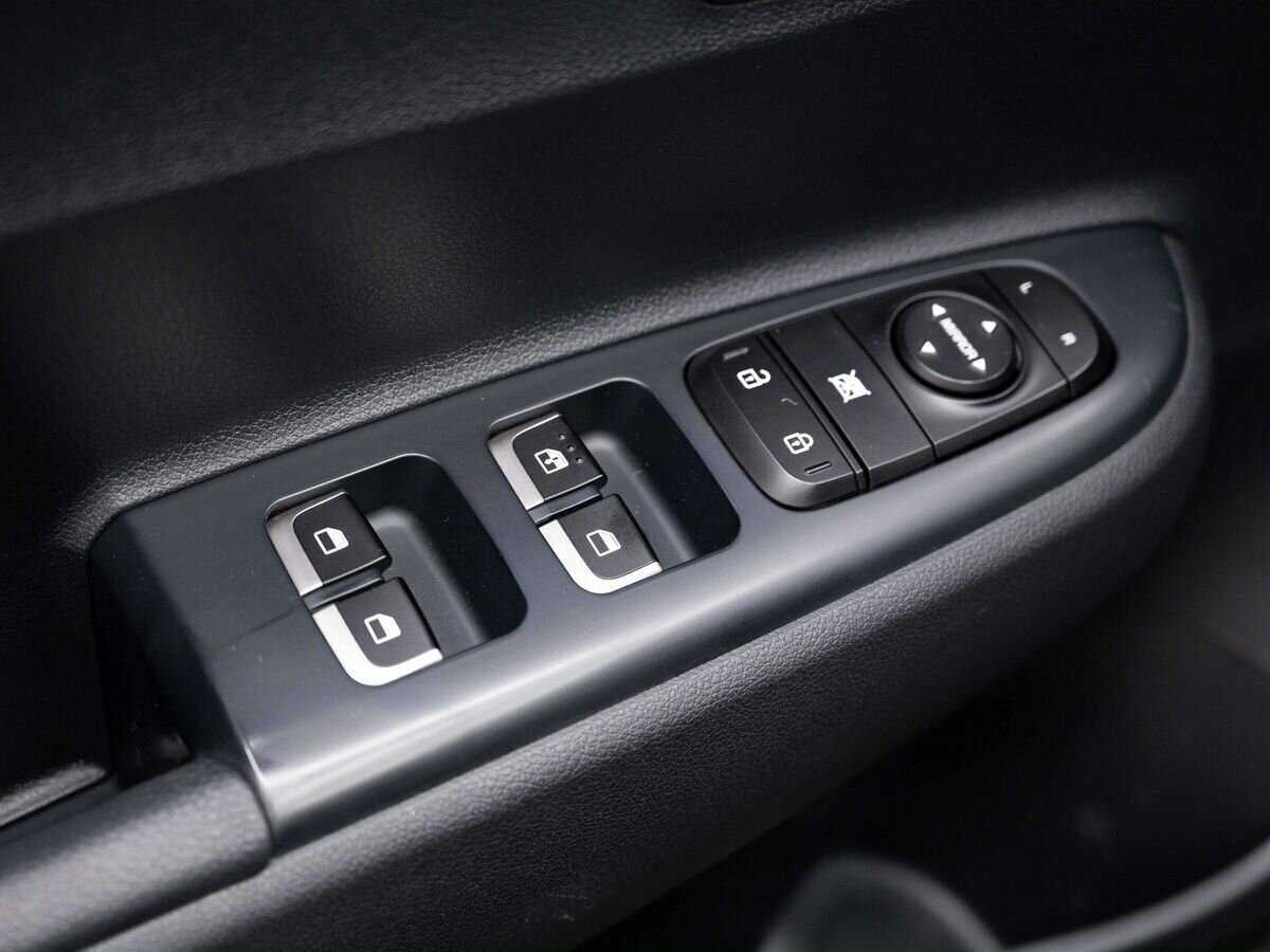 Купить Kia Rio X-Line, 2018, 141 525 км, фото №17