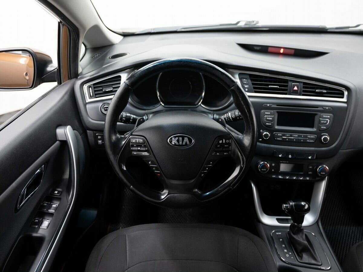 Купить Kia Ceed, 2017, 142 000 км, фото №14