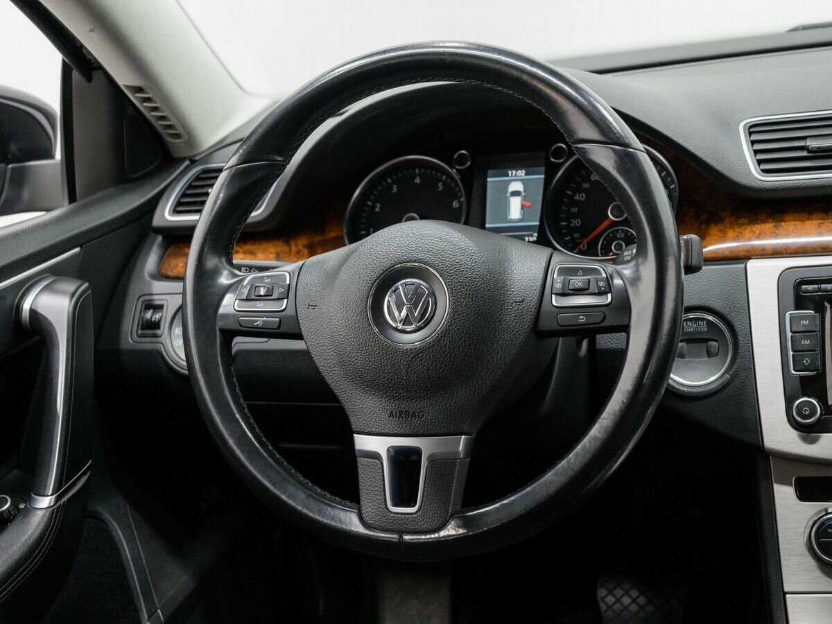 Купить Volkswagen Passat, 2012, 176 000 км, фото №11