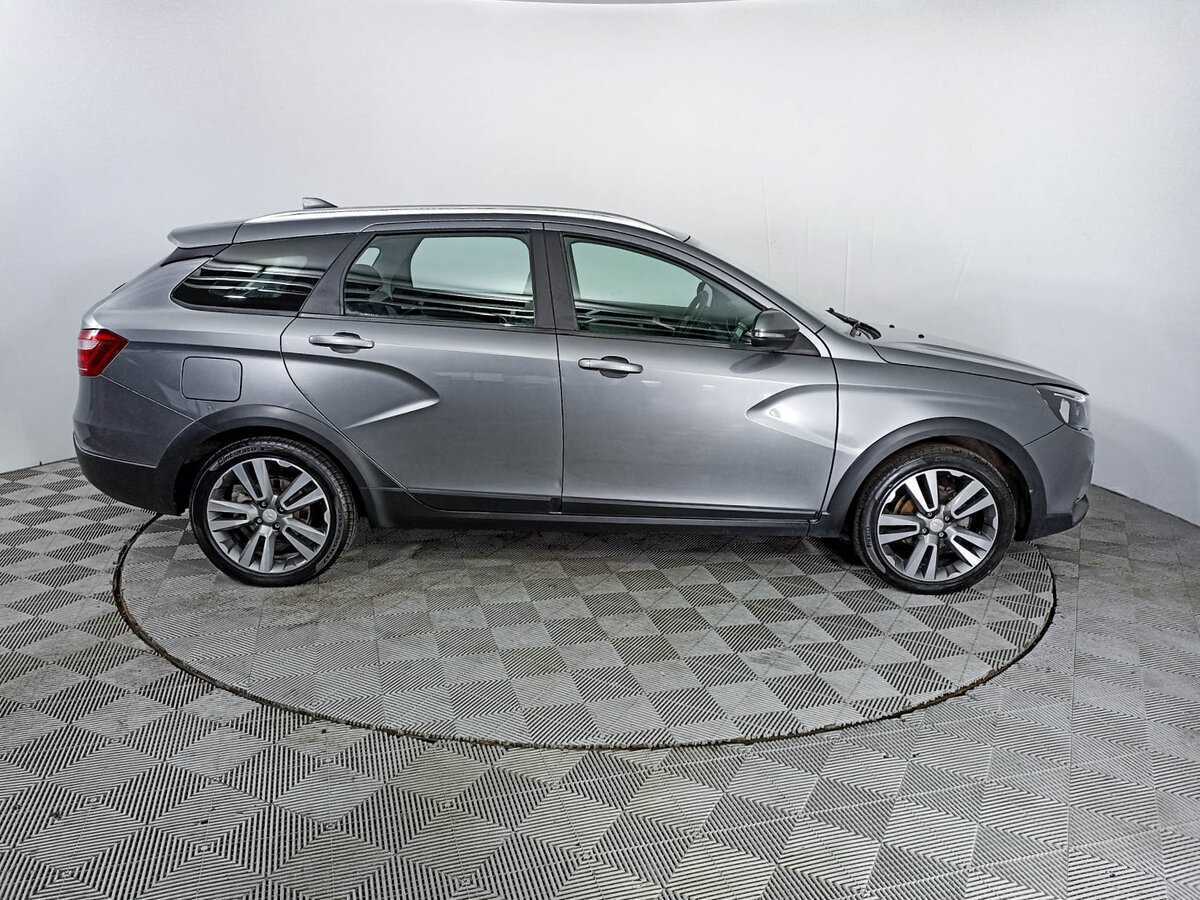 Купить Lada (ВАЗ) Vesta SW Cross, 2019, 68 452 км, фото №4