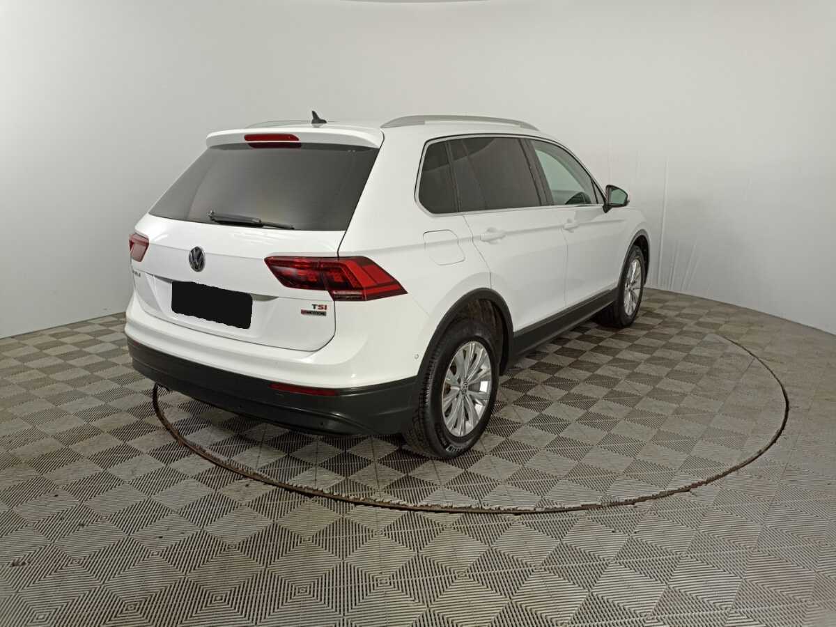 Купить Volkswagen Tiguan, 2017, 165 998 км, фото №5