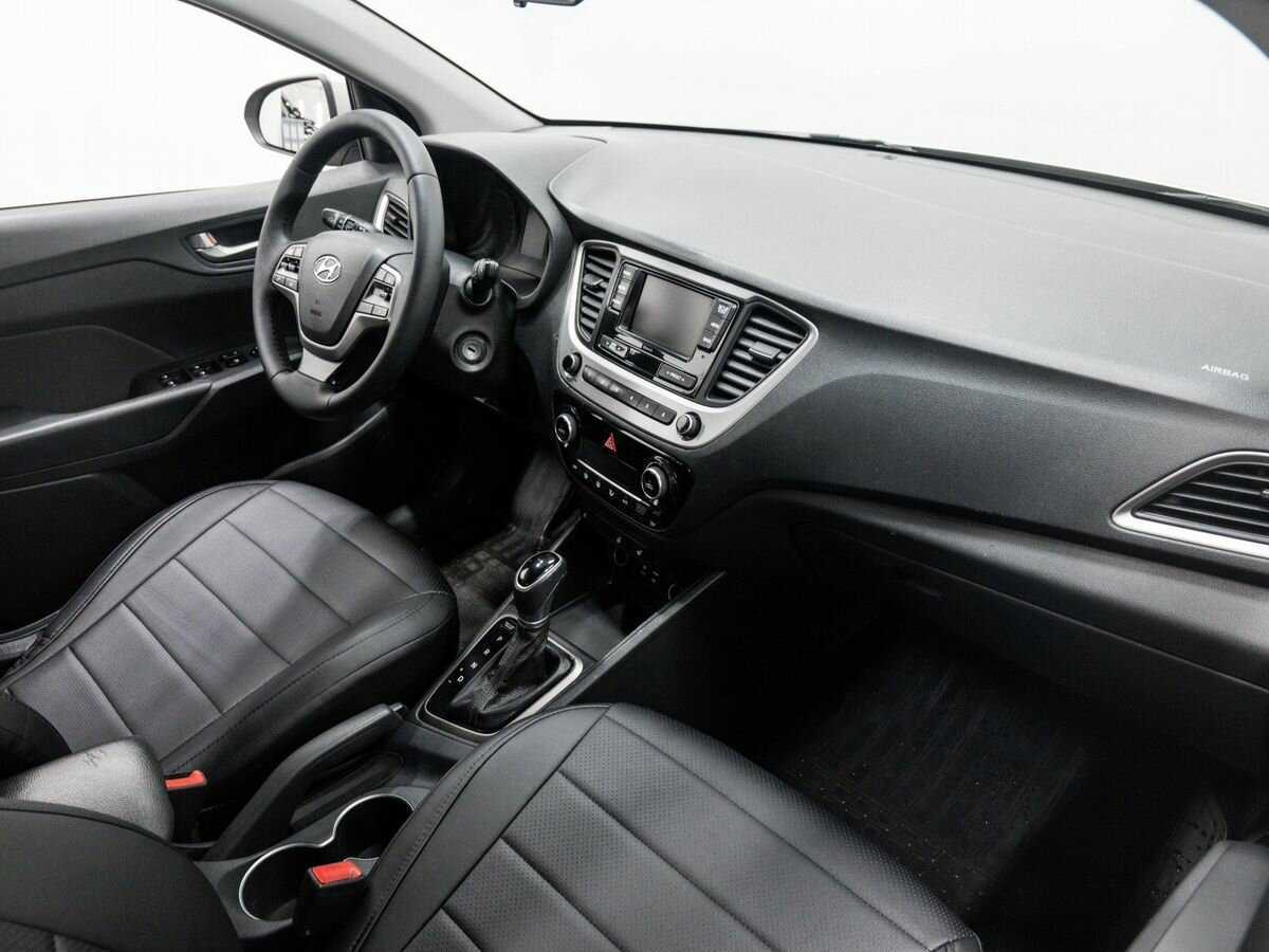 Купить Hyundai Solaris, 2018, 85 000 км, фото №8