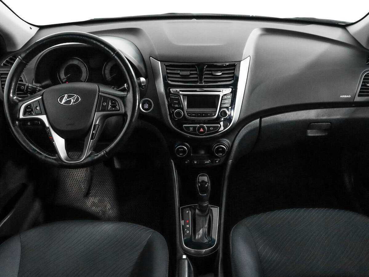 Купить Hyundai Solaris, 2015, 125 082 км, фото №13