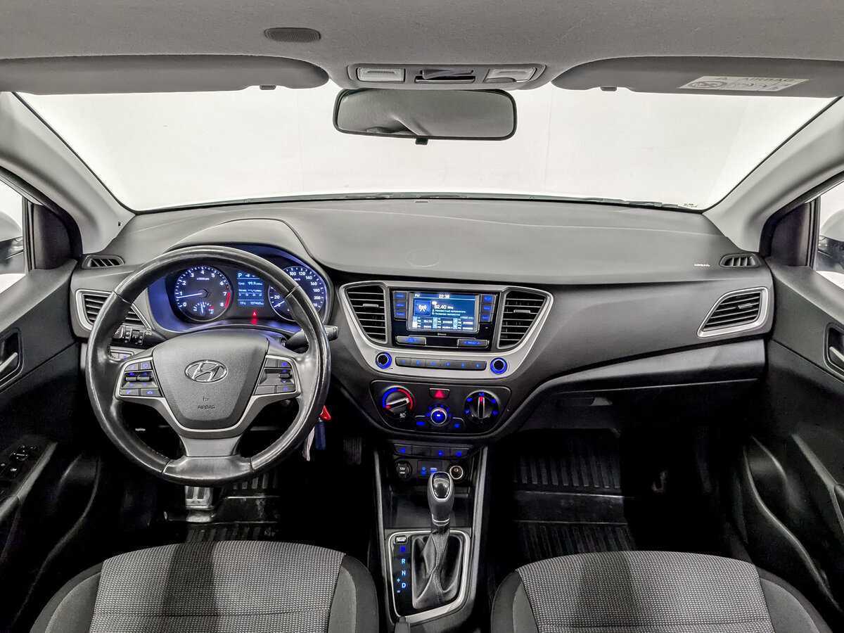 Купить Hyundai Solaris, 2017, 107 457 км, фото №14