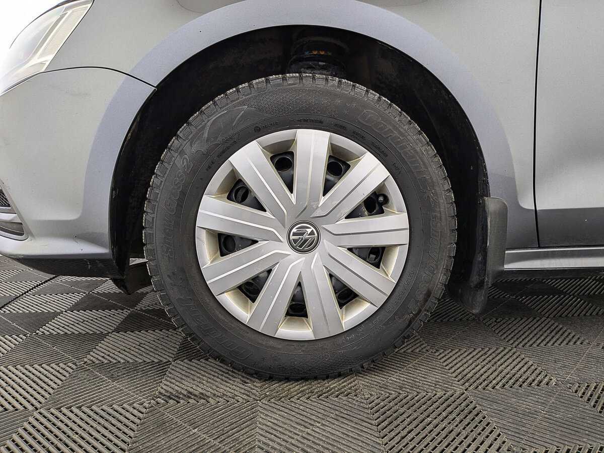 Купить Volkswagen Jetta, 2016, 227 183 км, фото №12