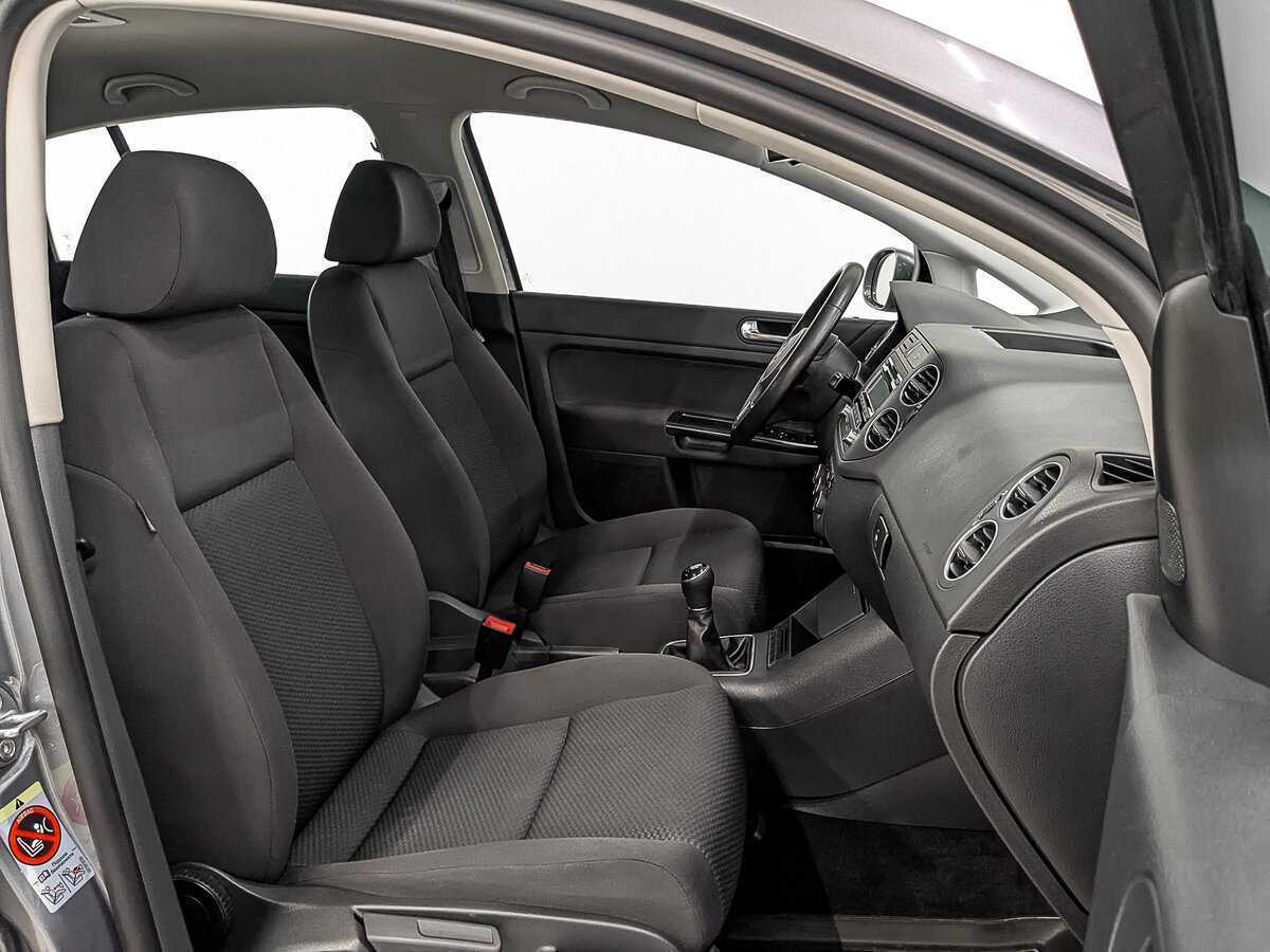 Купить Volkswagen Golf Plus, 2012, 36 733 км, фото №23