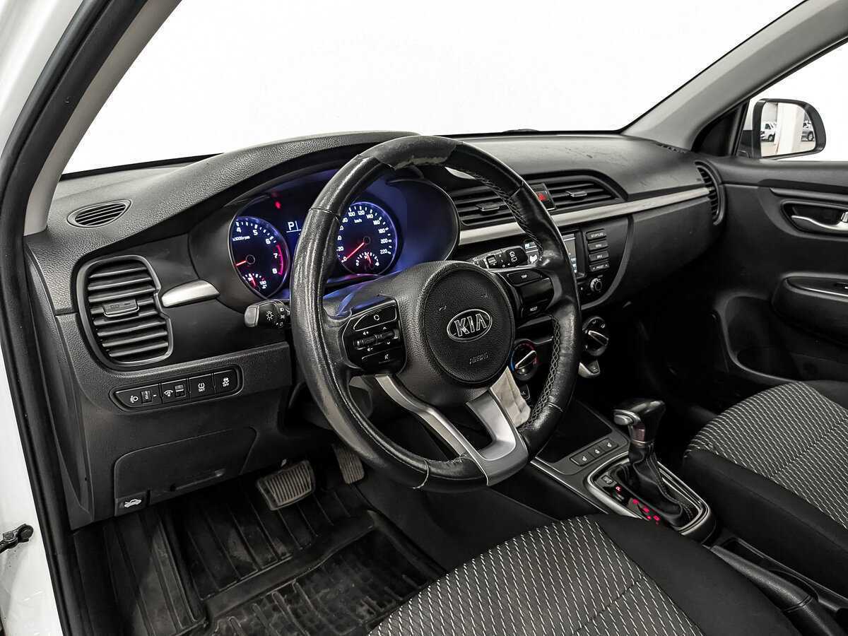 Купить Kia Rio X-Line, 2020, 190 362 км, фото №12