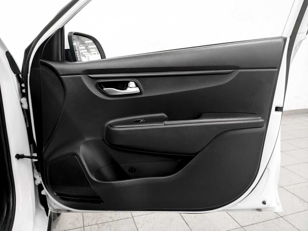 Купить Kia Rio X-Line, 2020, 178 004 км, фото №21