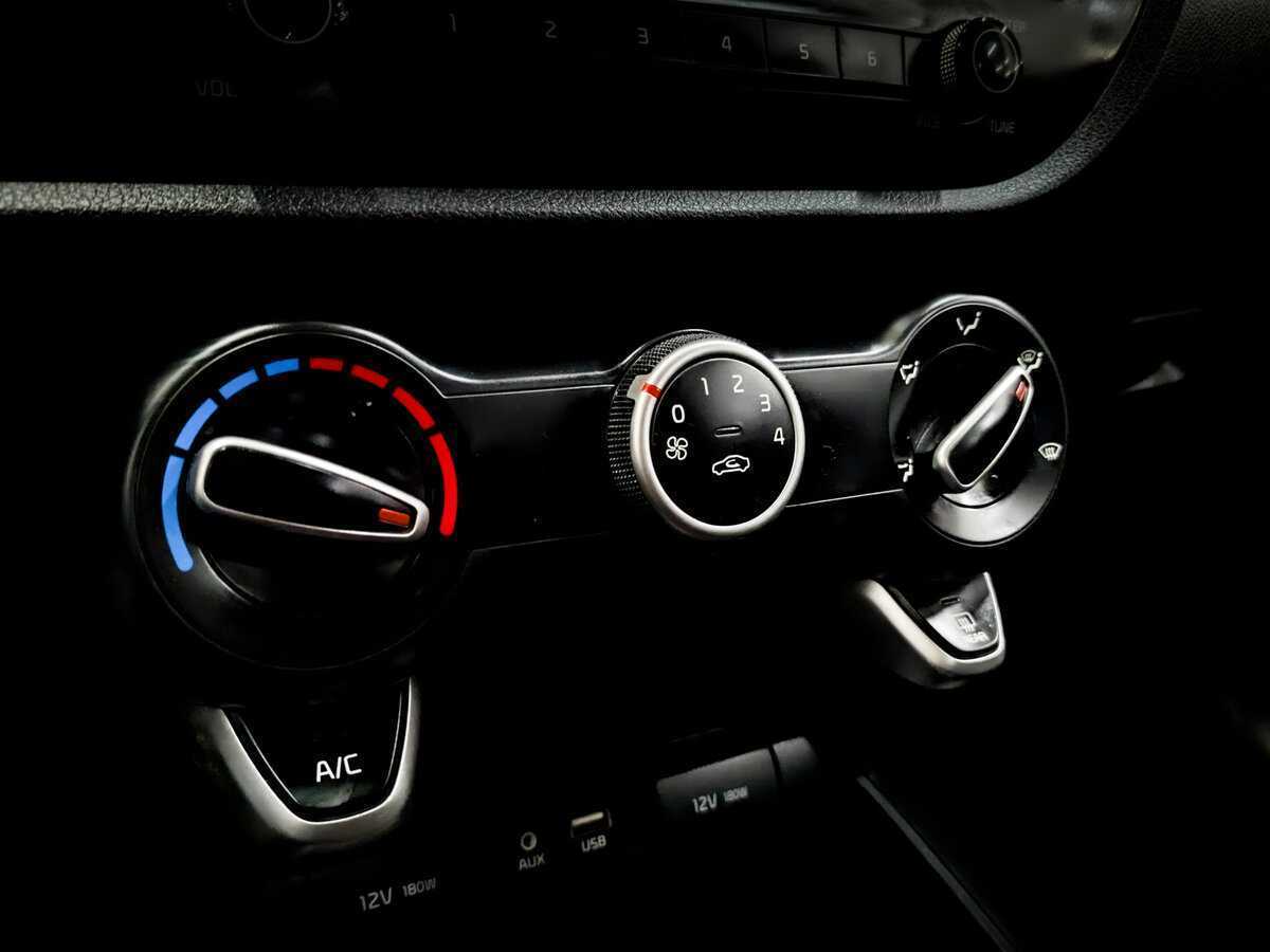 Купить Kia Rio X-Line, 2020, 189 131 км, фото №23