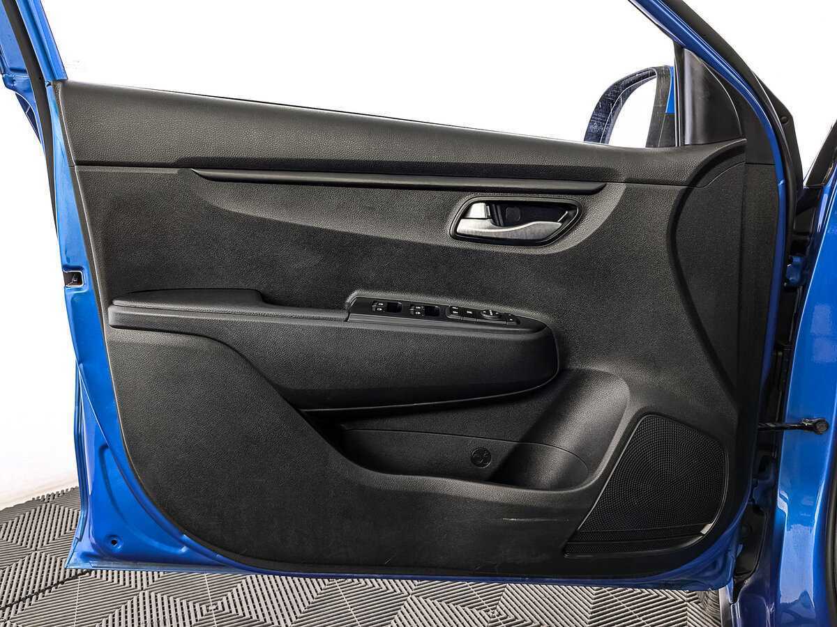 Купить Kia Rio X-Line, 2019, 181 335 км, фото №16