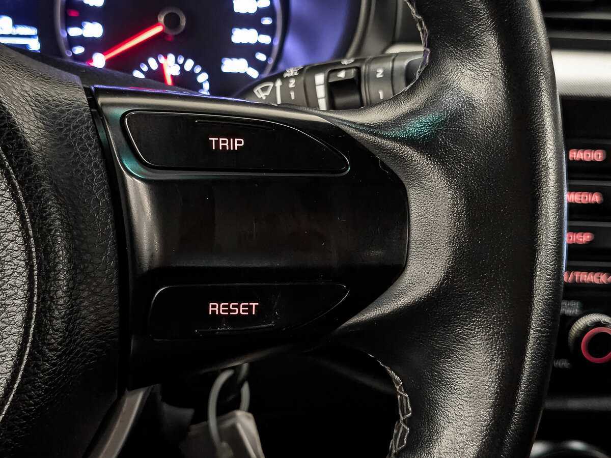 Купить Kia Rio X-Line, 2020, 180 364 км, фото №24