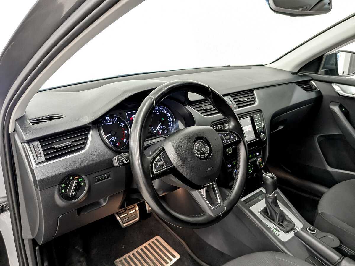 Купить Skoda Octavia, 2016, 229 395 км, фото №16