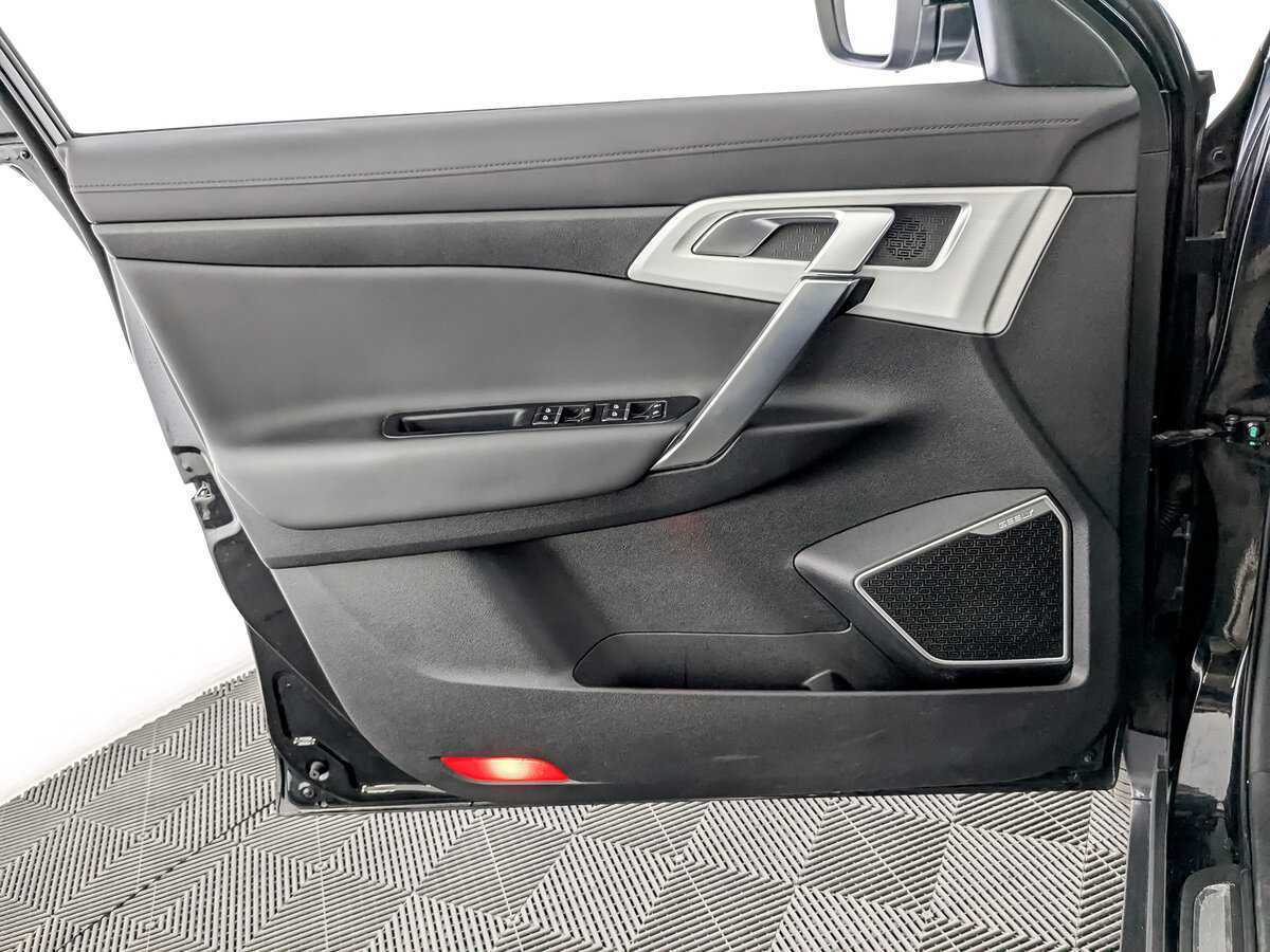 Купить Geely Atlas, 2021, 88 896 км, фото №19