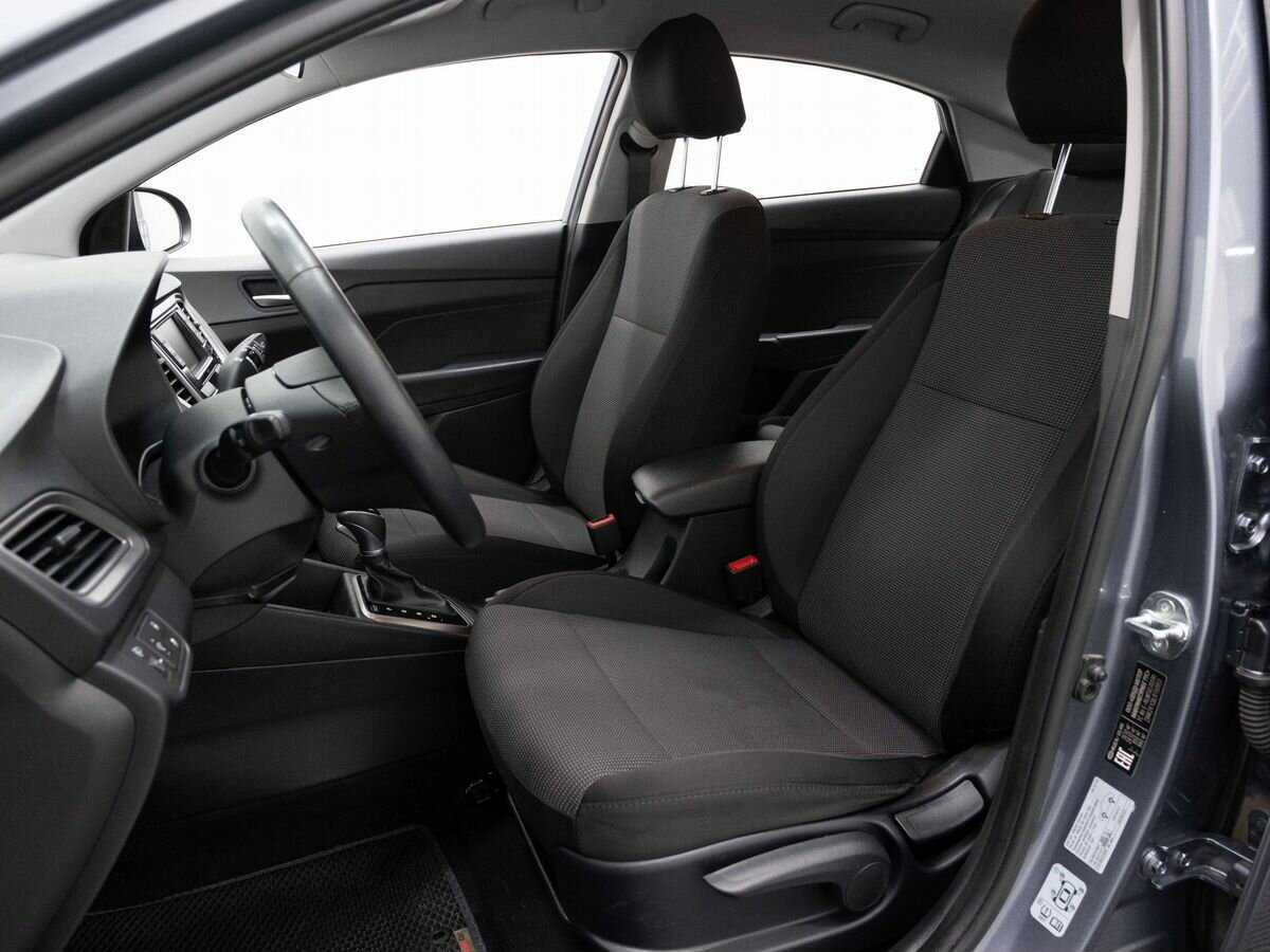 Купить Hyundai Solaris, 2019, 115 000 км, фото №9