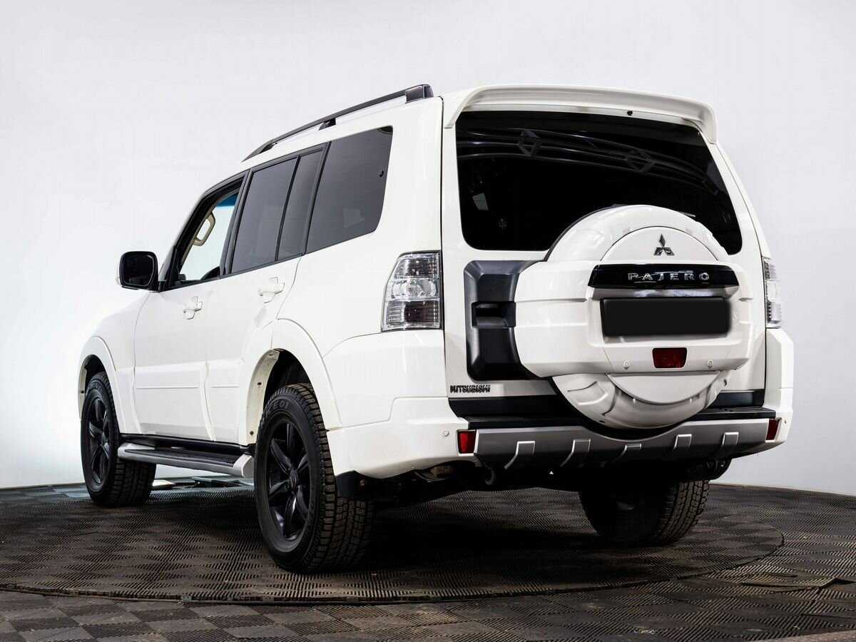 Купить Mitsubishi Pajero, 2013, 201 300 км, фото №4