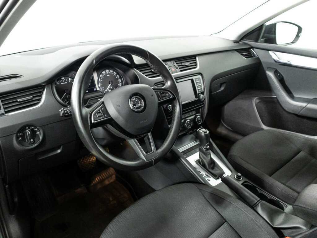 Купить Skoda Octavia, 2015, 76 992 км, фото №11