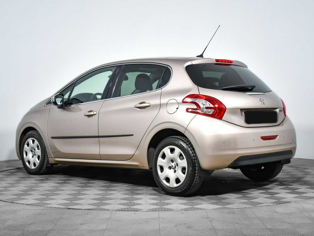 Купить Peugeot 208, 2014, 68 000 км, фото №7