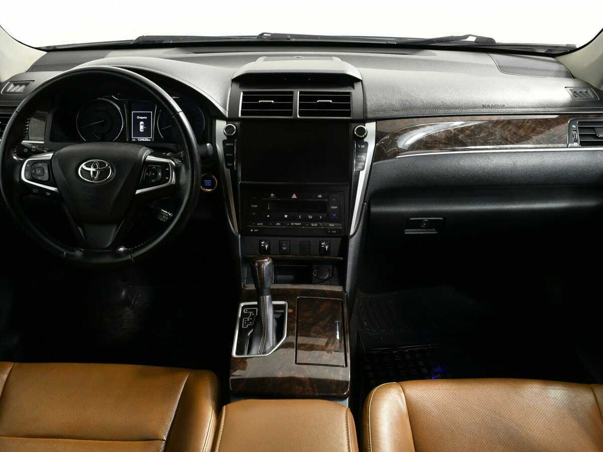 Купить Toyota Camry, 2017, 123 975 км, фото №10