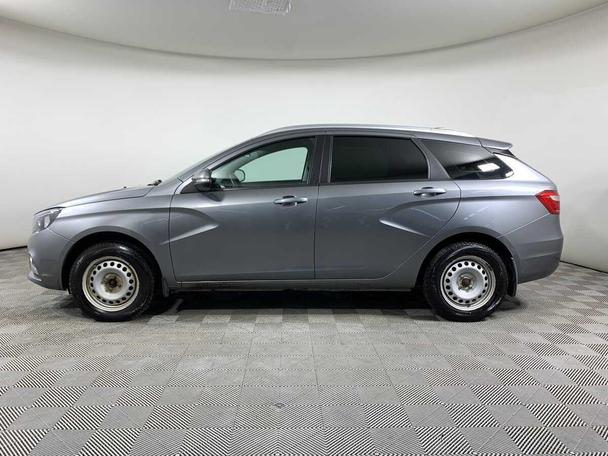 Купить Lada (ВАЗ) Vesta SW, 2018, 61 300 км, фото №8