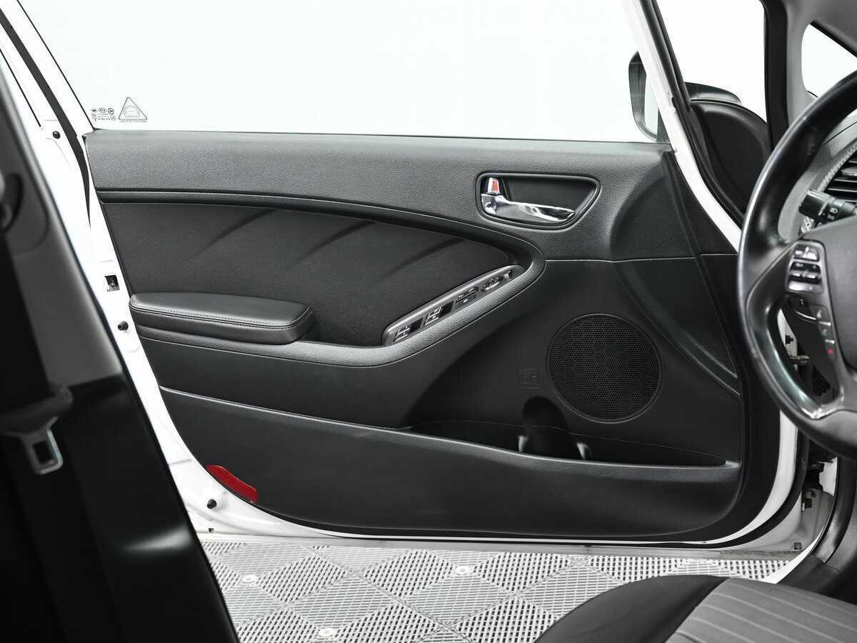 Купить Kia Cerato, 2013, 153 500 км, фото №6