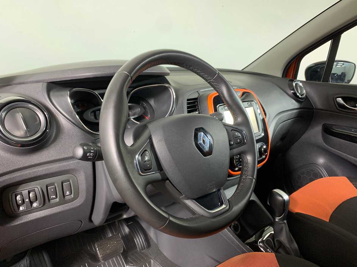 Купить Renault Kaptur, 2018, 109 238 км, фото №12