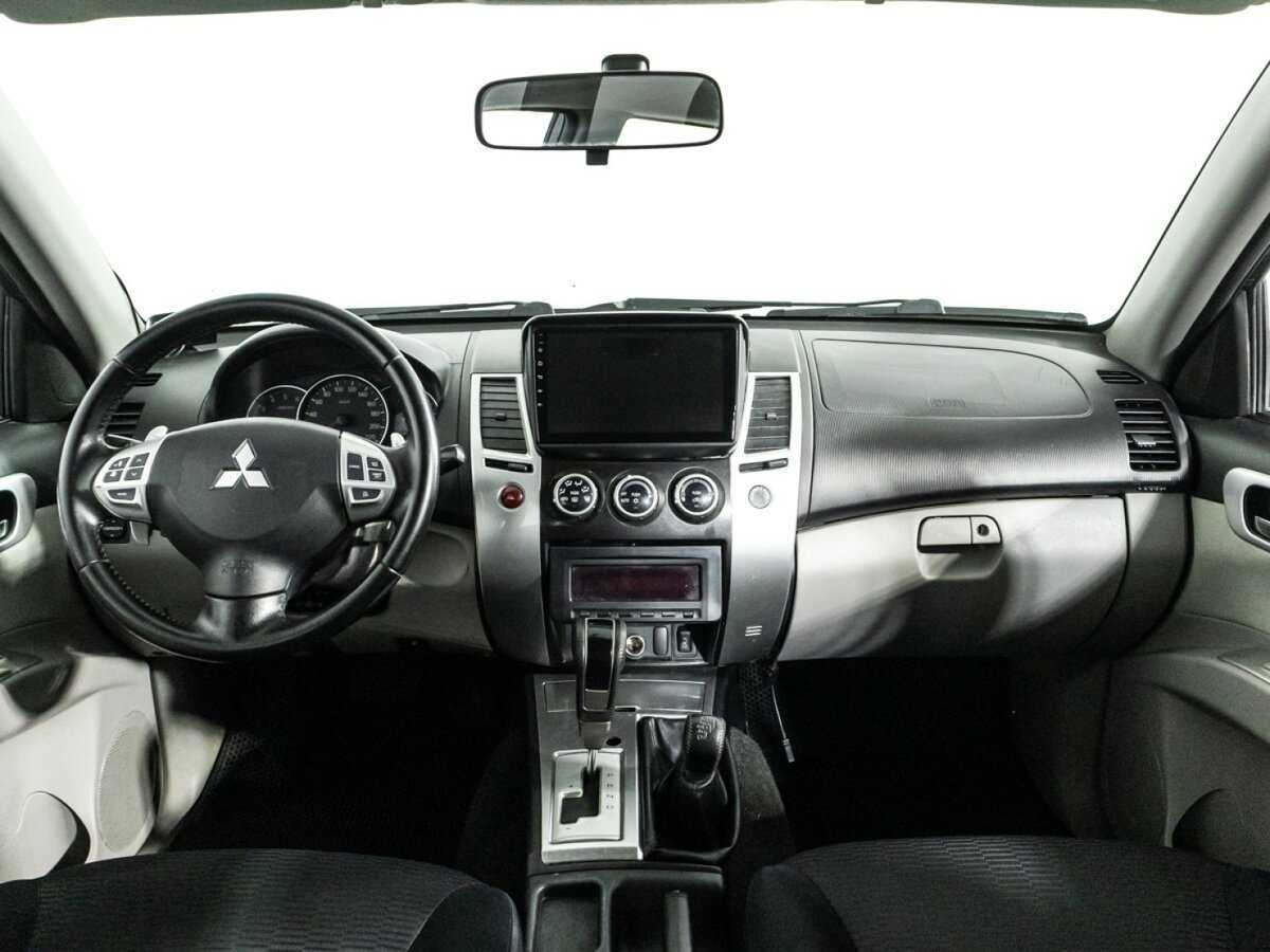 Купить Mitsubishi Pajero Sport, 2013, 215 151 км, фото №13