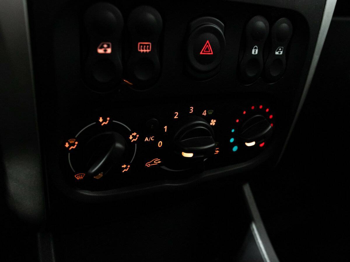 Купить Nissan Almera, 2016, 55 414 км, фото №14