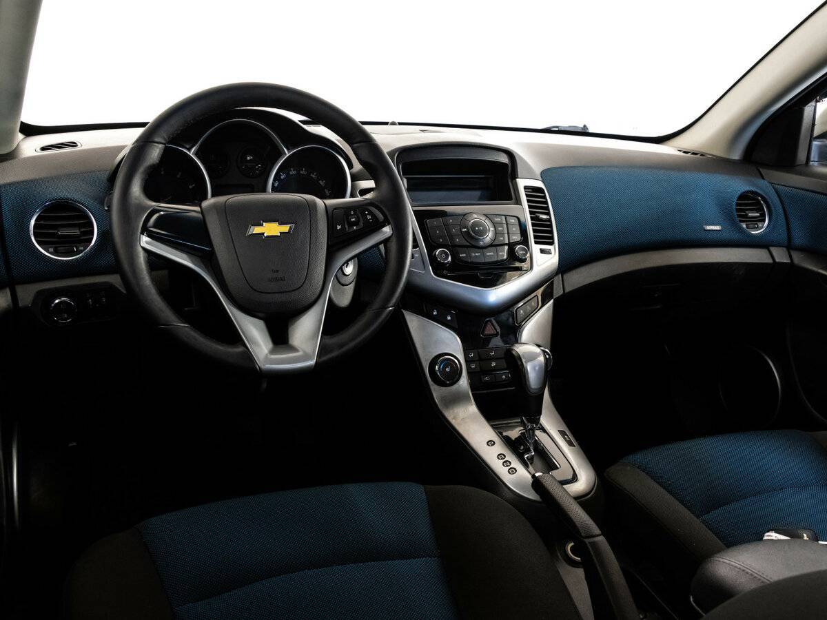 Купить Chevrolet Cruze, 2012, 174 615 км, фото №9